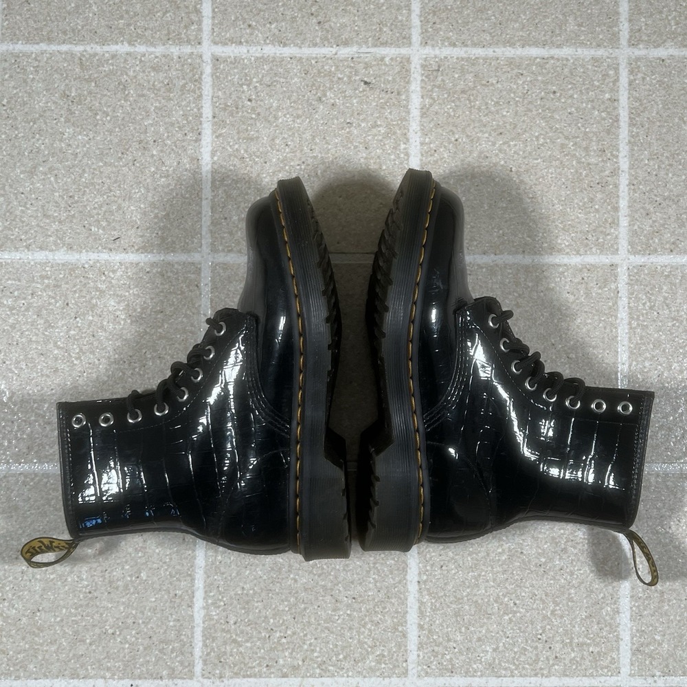 Dr Martens 1460W Boots Womens Size 6 Black Patent Leather Lace Up AirWair Punk - Picture 7 of 8